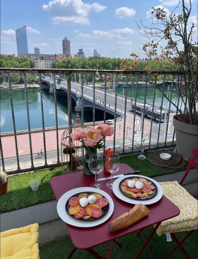 Ferienwohnung Coeur De Lyon Avec Terrasse Et Jacuzzi Exterior foto